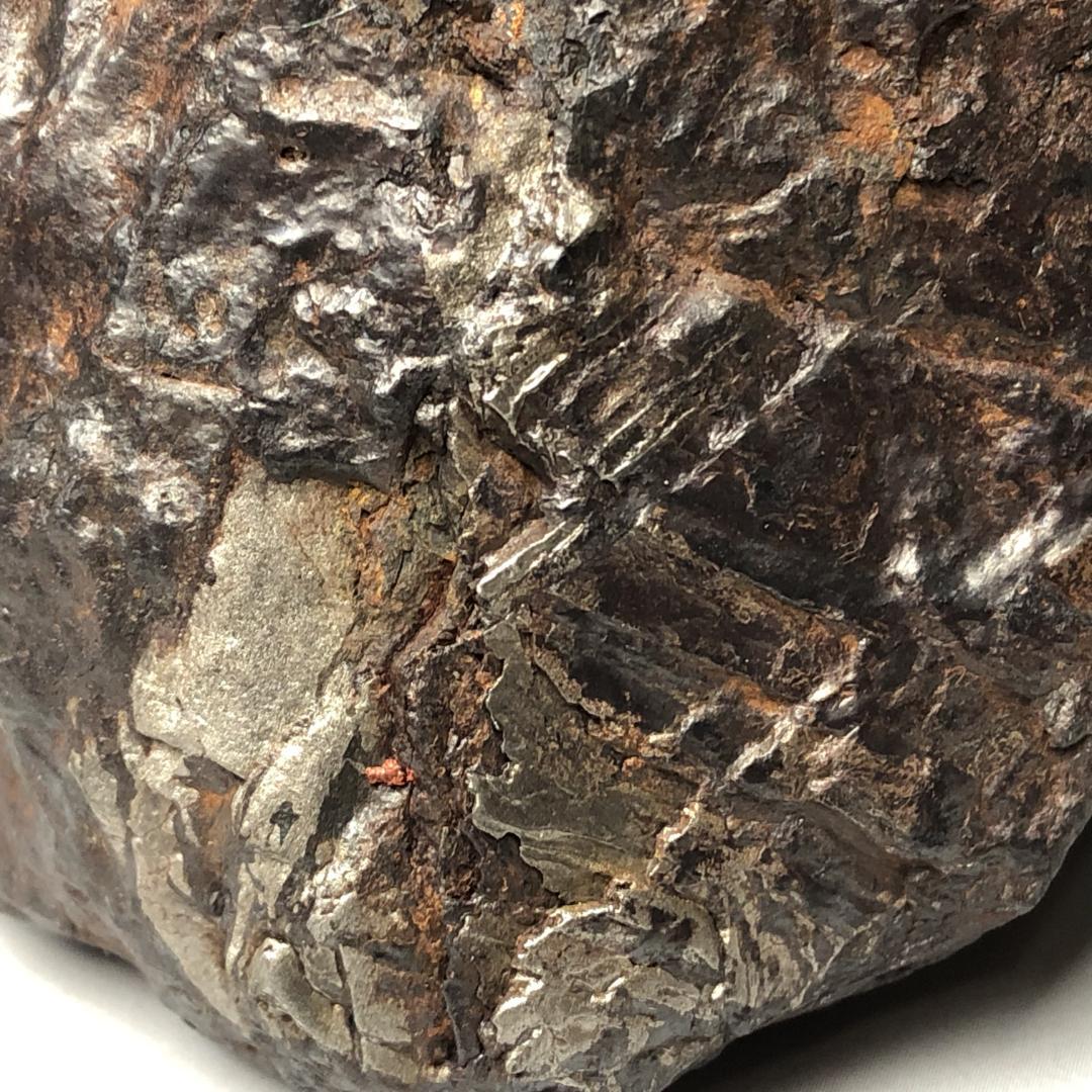 アルタイ隕石　大型隕石 鉄隕石　外皮付き隕石　ナチュラル　原石　重さ約1139ｇ