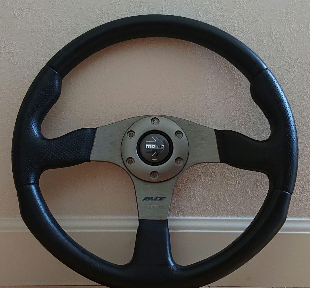 MOMO RACE スポーツステアリング