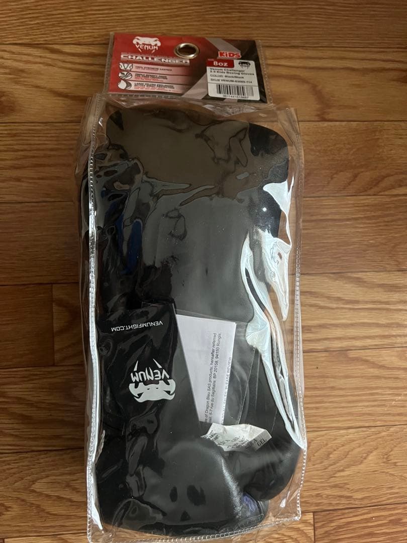 Venum 8oz ボクシンググローブ キッズ新品未使用