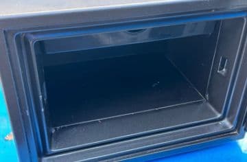 ACE STL-S 耐火金庫　JIS S 1037 扉付き耐火庫　鍵付き