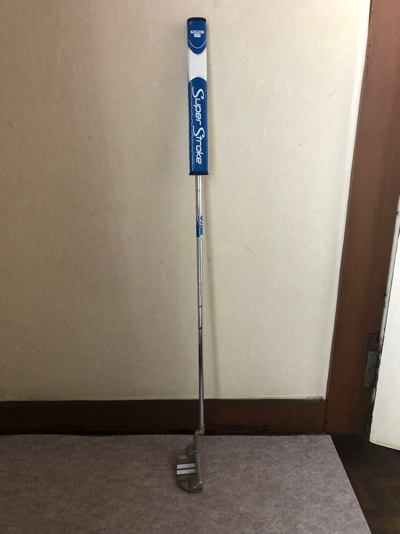 ODYSSEY WHITE HOT RX330Mパター カバー付き　サービス付き