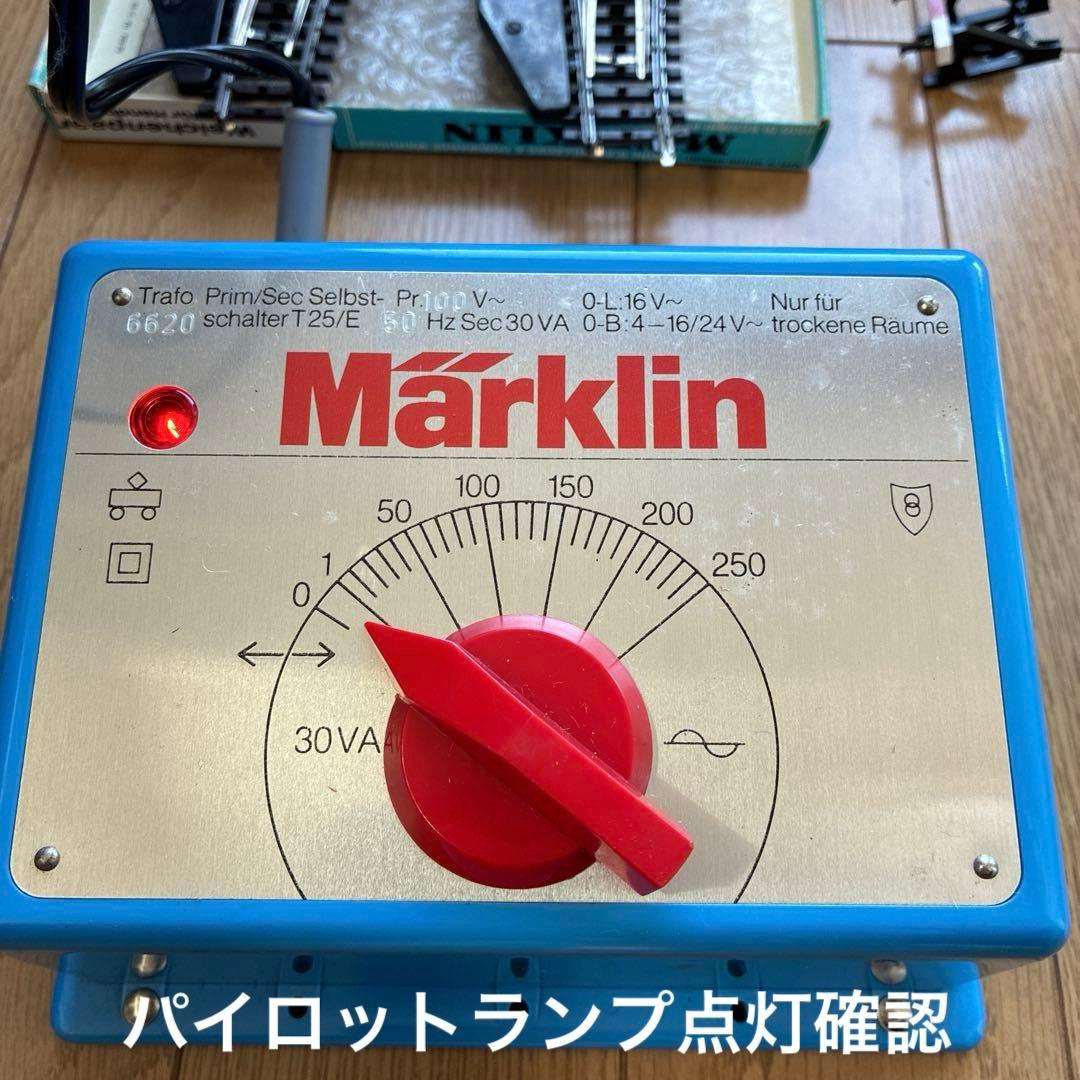 メルクリン HO 6620トランス + 引込線付きKトラックオーバルセット