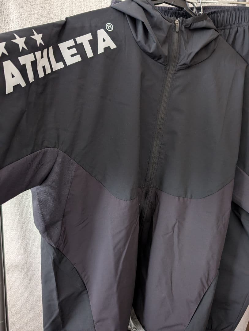 ATHLETA フード付きウインドブレーカー　上下