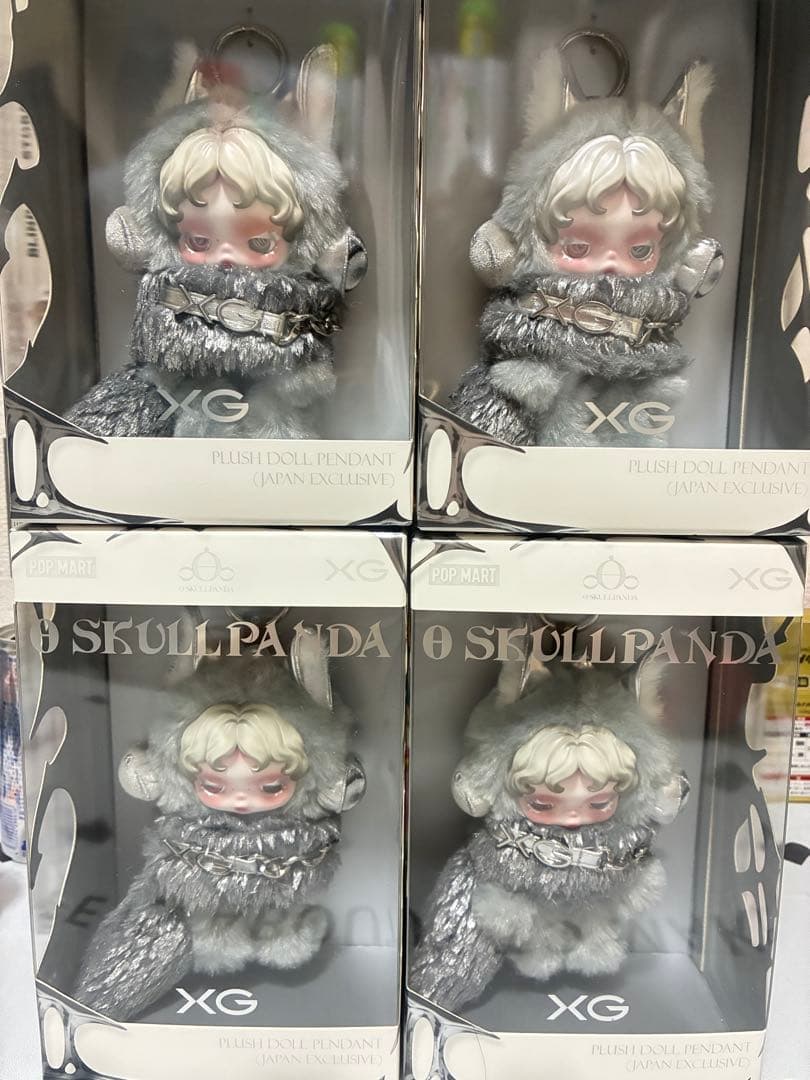 【正規品】SKULLPANDA XG スカルパンダ　POPMART ポップマート