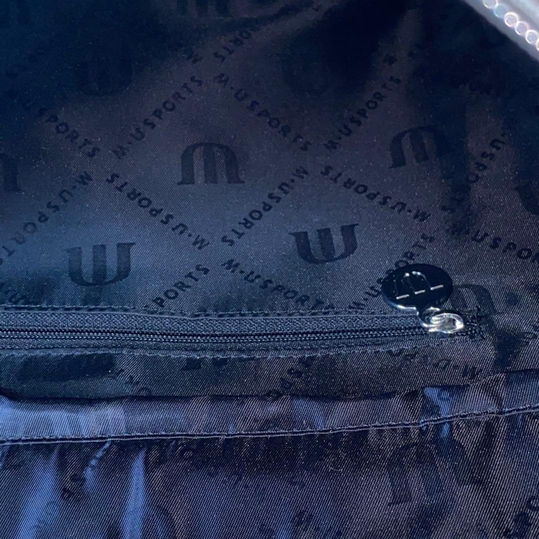 MUスポーツ ミエコウエサコ ゴルフ用 ボストンバッグ パテント ゴールド 刺繍