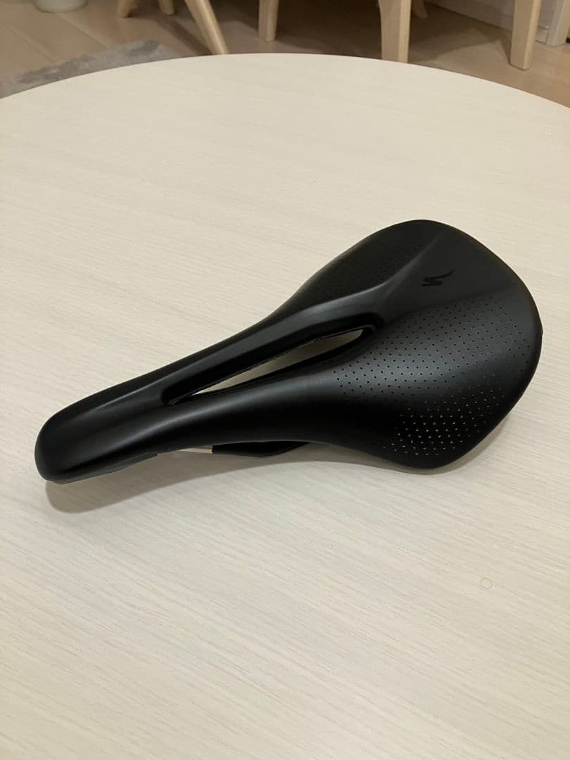 POWER ARC EXPERT SADDLE サドル143mm