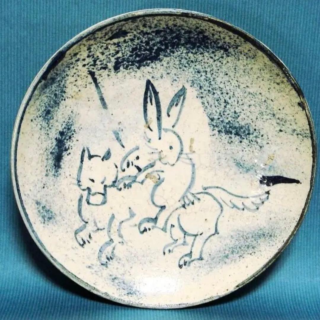 381『染付 狐に乗る兎 皿』　/骨董品 古美術 古玩 アンティーク