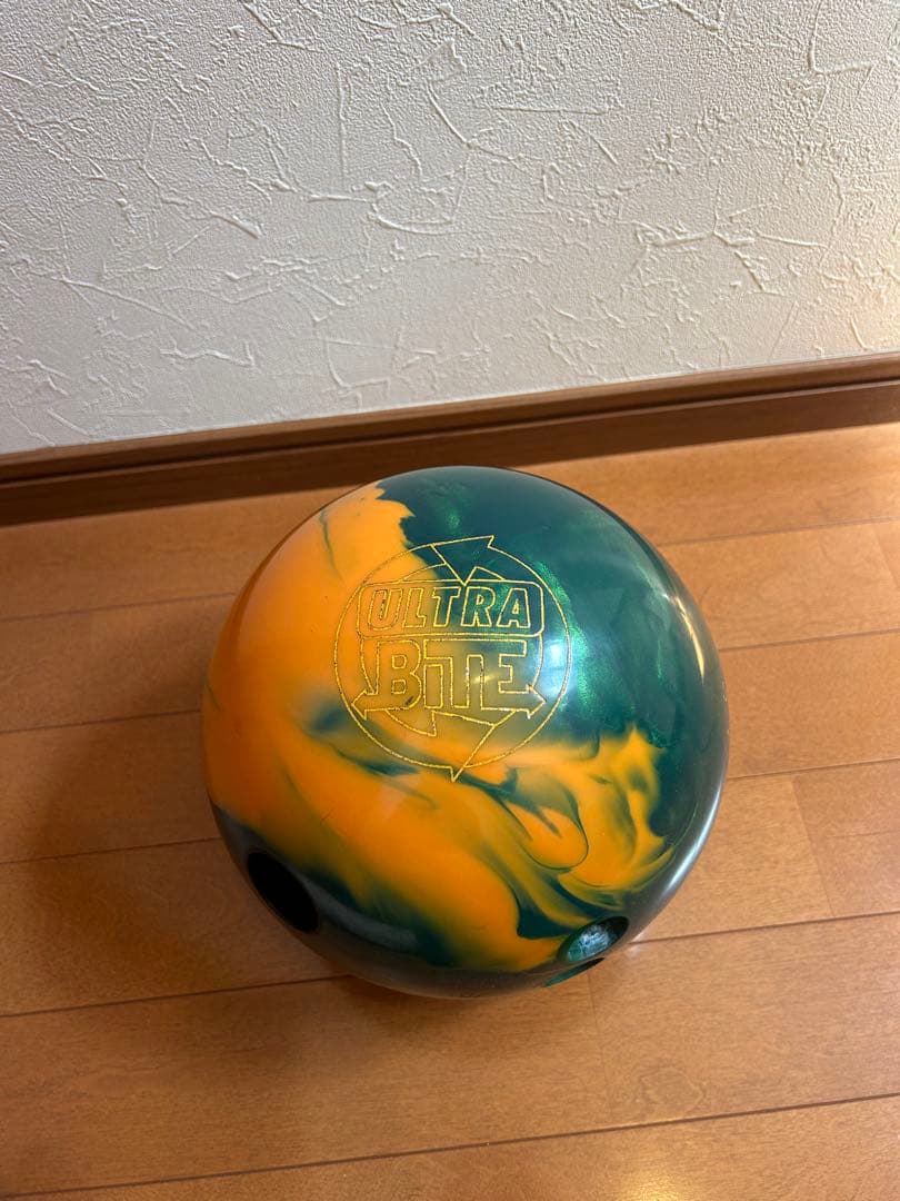 ボウリング　ウルトラバイト