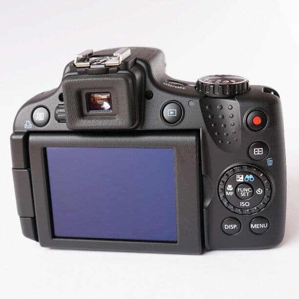 [値下げ中 2月12日まで] キャノン SX50HS (50倍ズーム) きれい❗