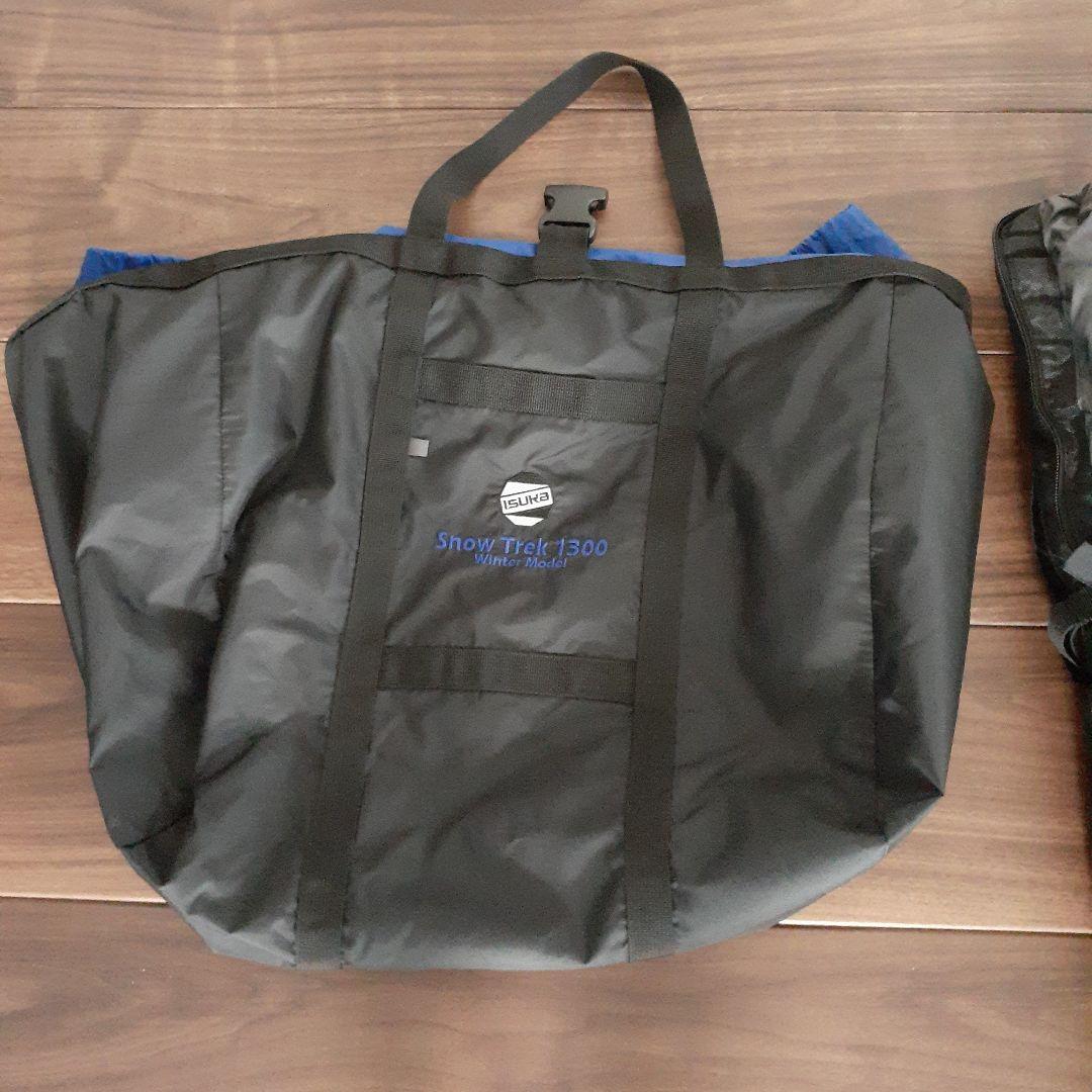 美品☆イスカ Tuck 1300 寝袋 青と黒