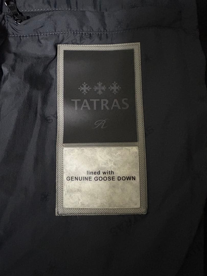 TATRAS タトラスドミッツィアーノ ダウンジャケット ブラック　01