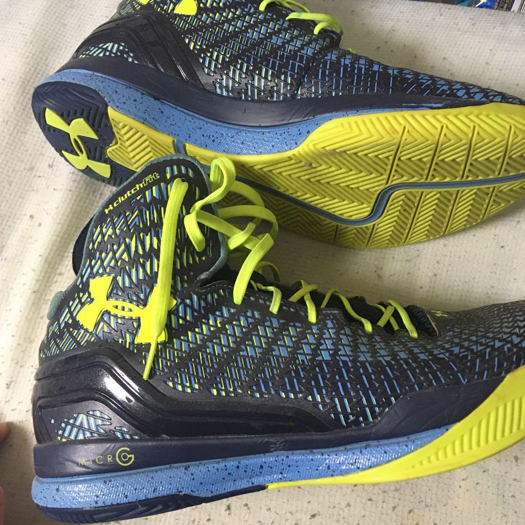 バスケットシューズアンダーアーマー