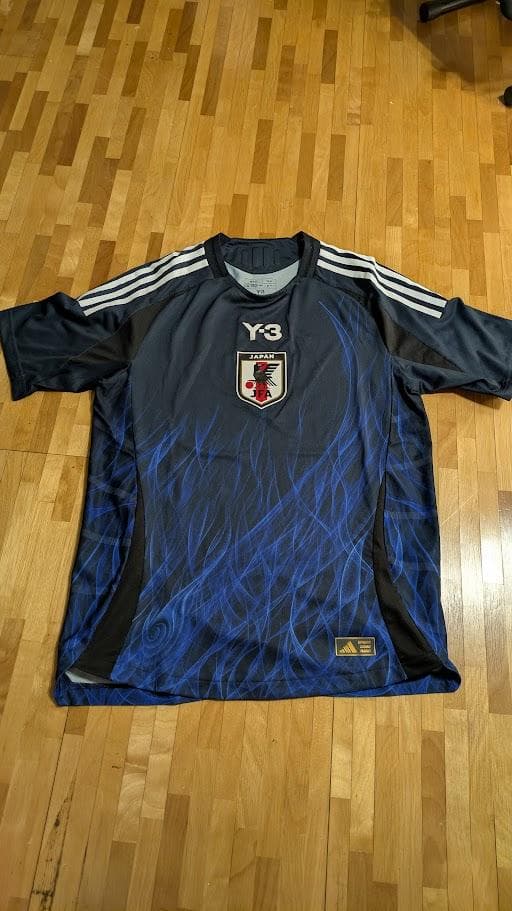 【極美品】2024 サッカー日本代表 Y-3 × adidas ユニフォーム M