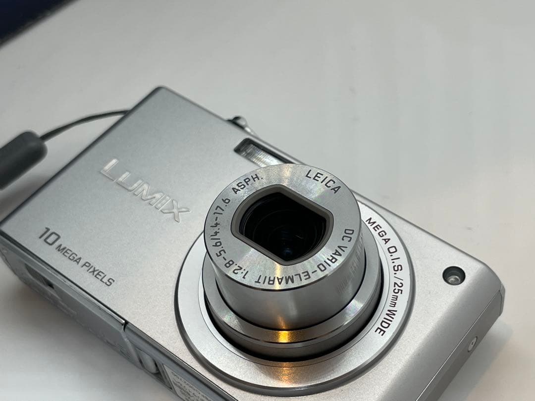 Panasonic LUMIX DMC-FX35 シルバー 元箱付　　動作確認済