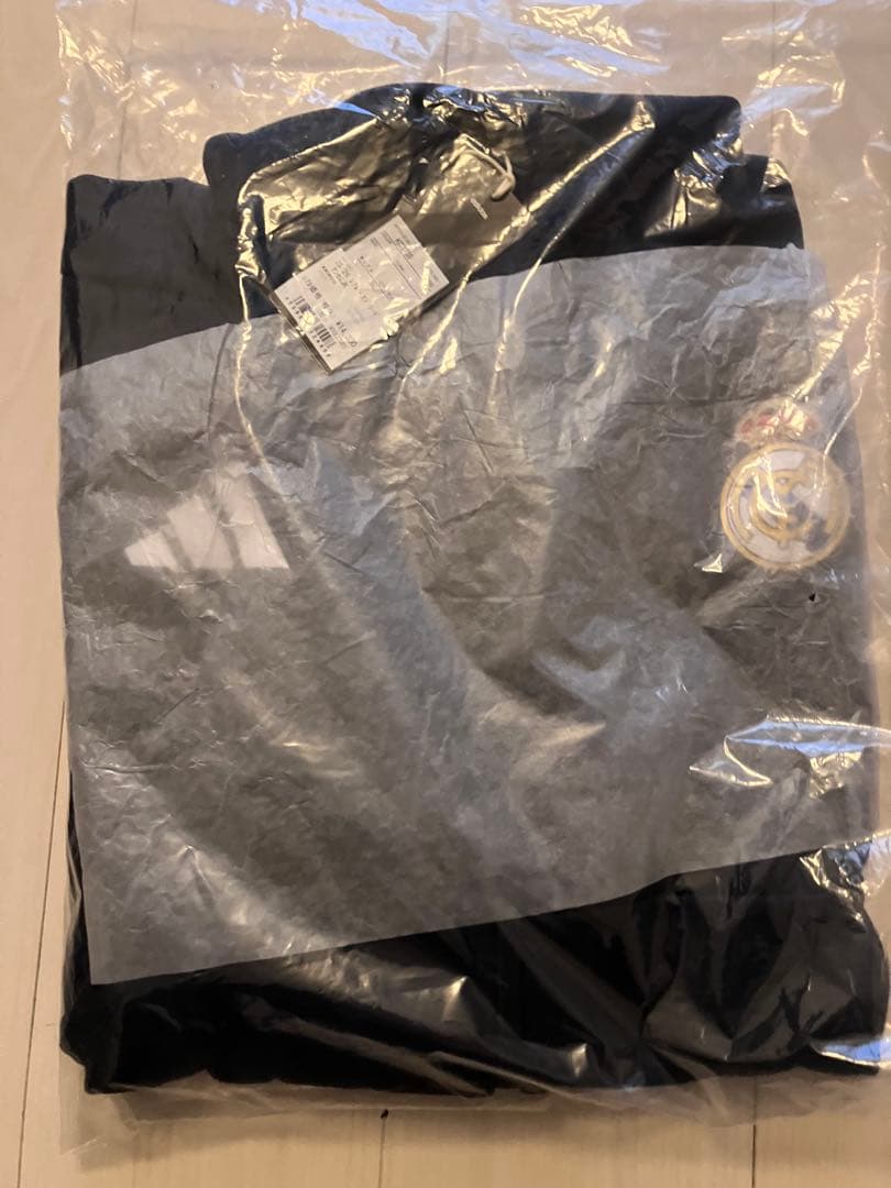 レアルマドリード 新品未使用 25-26 アンセムジャケット 定価14300円