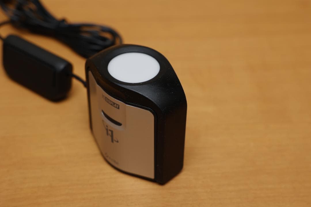 X-rite i1DISPLAY PRO ディスプレイキャリブレーション