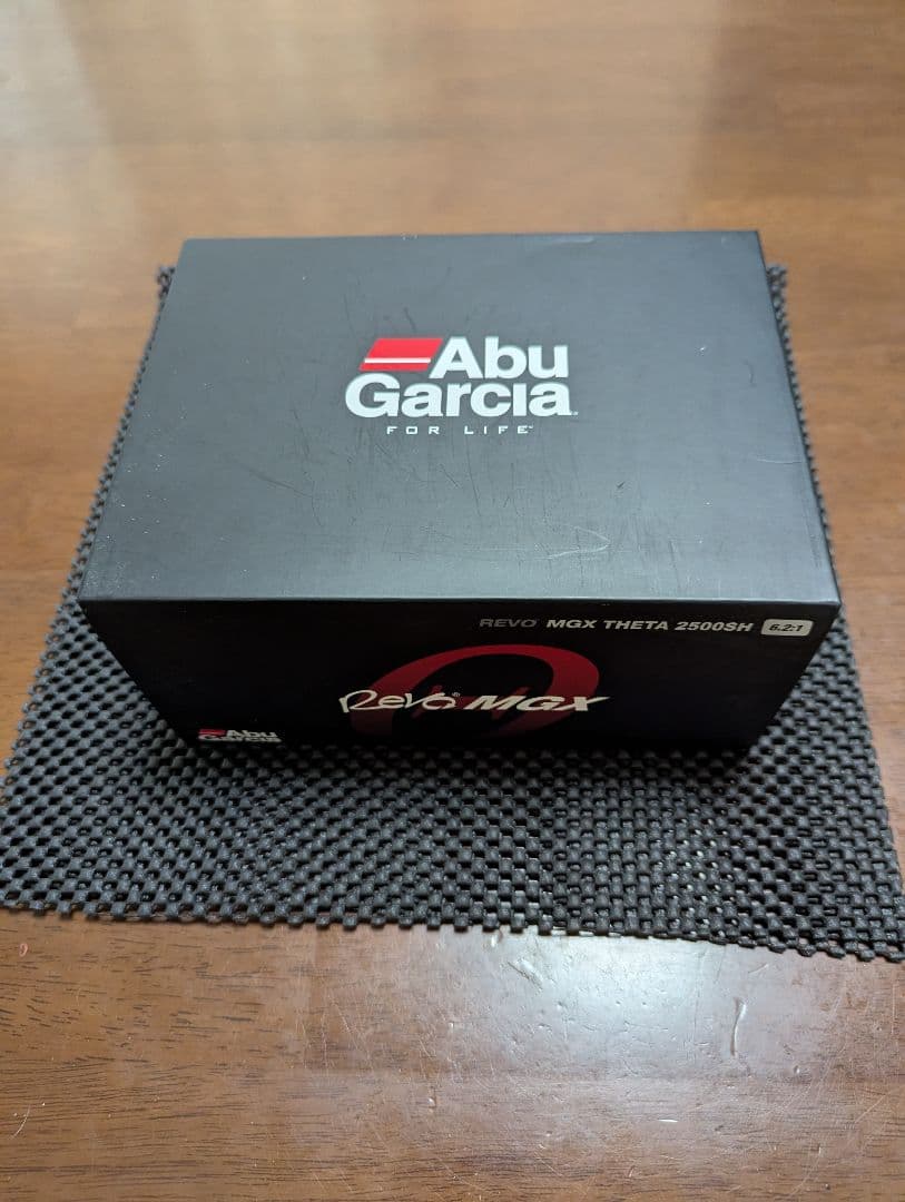 マンビカーAbu Garcia REVO MGX THETA 2500SH