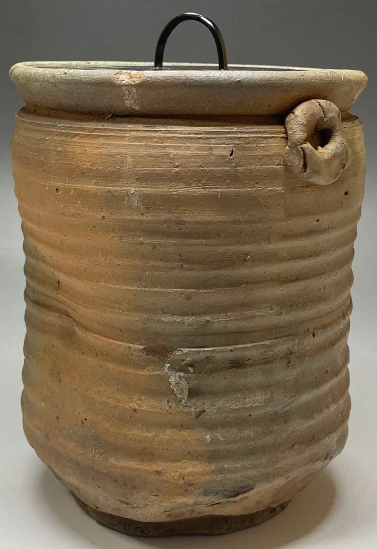 古備前　桂又三郎織　輪耳種壺水指　江戸末期　Y441