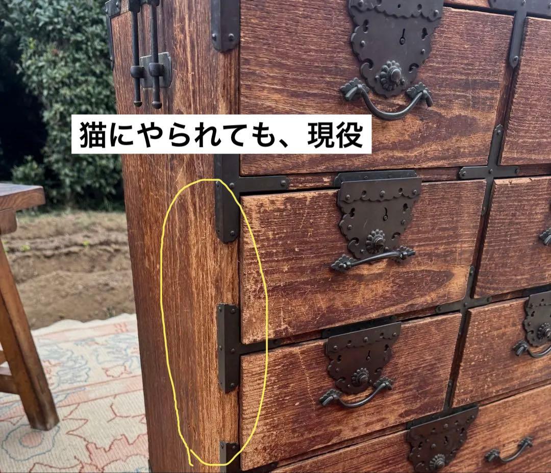 愛想はないが信用はある｜大正の金具箪笥