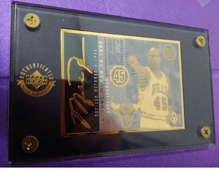 マイケルジョーダン　UPPER DECK 24k authenticated