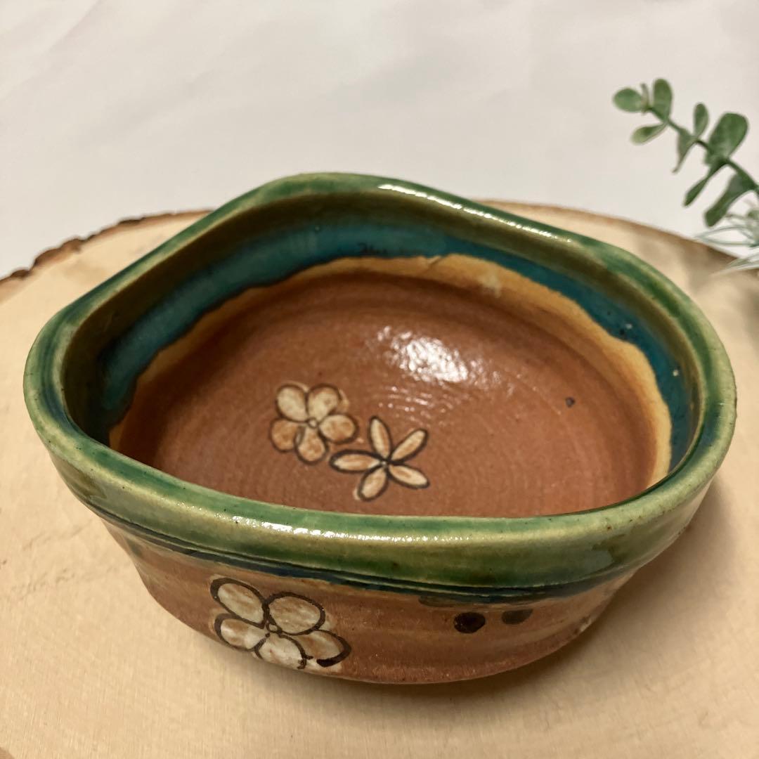 新品　織部焼　不二窯　和子造　抹茶茶椀　茶盌　花柄