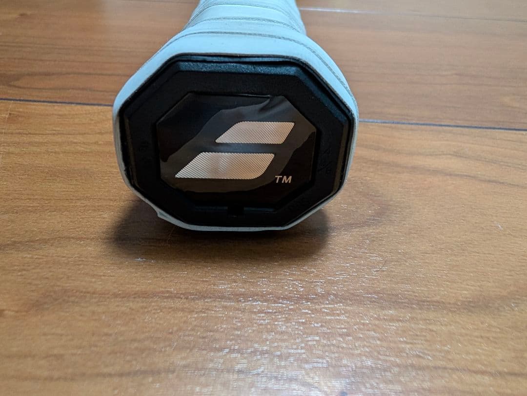 靴*屋様 美品　Babolat ピュア アエロ 2023年モデル 100 G3