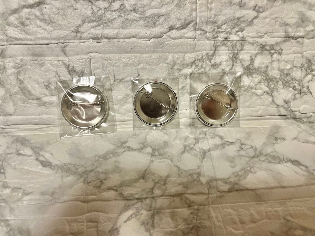 【非売品】魔入りました！入間くん　【計２５点】缶バッジ・イラストカードまとめ売り