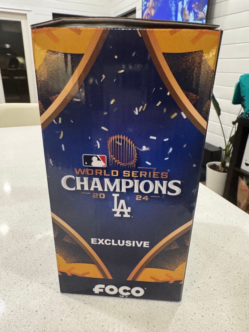 大谷翔平　世界2024個　優勝　ボブルヘッド ドジャース 2体セット