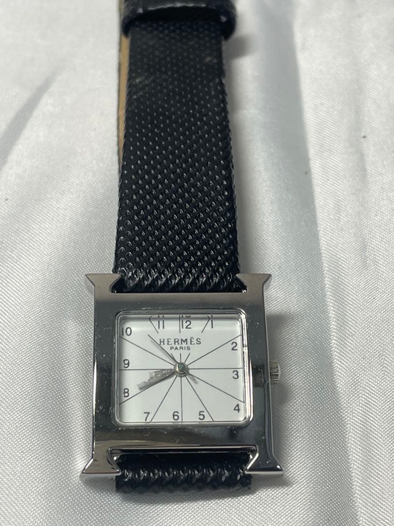 HERMES スクエア型クォーツ腕時計　ノベルティ