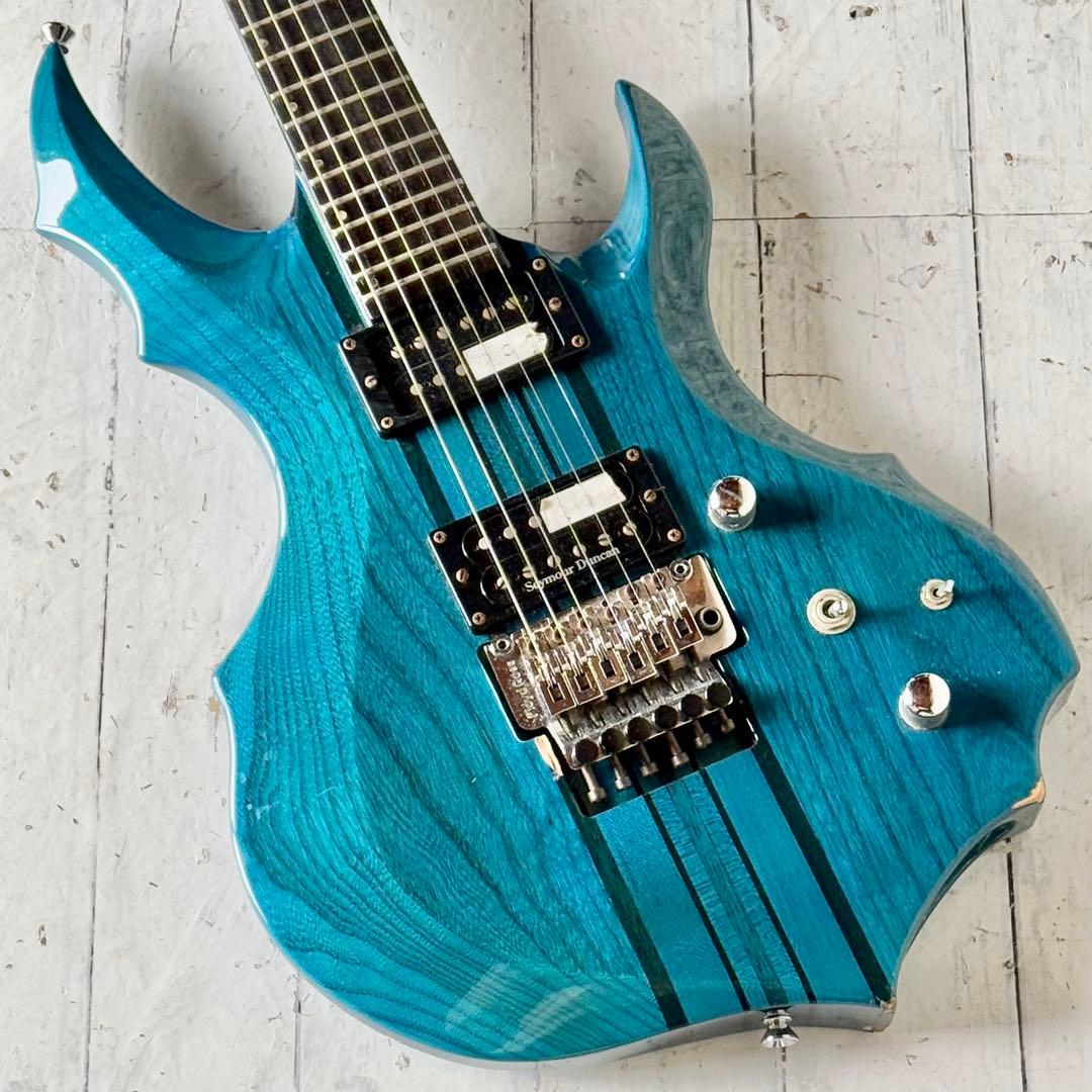 Edwards「E-FR-145GT」フォレストシェイプ