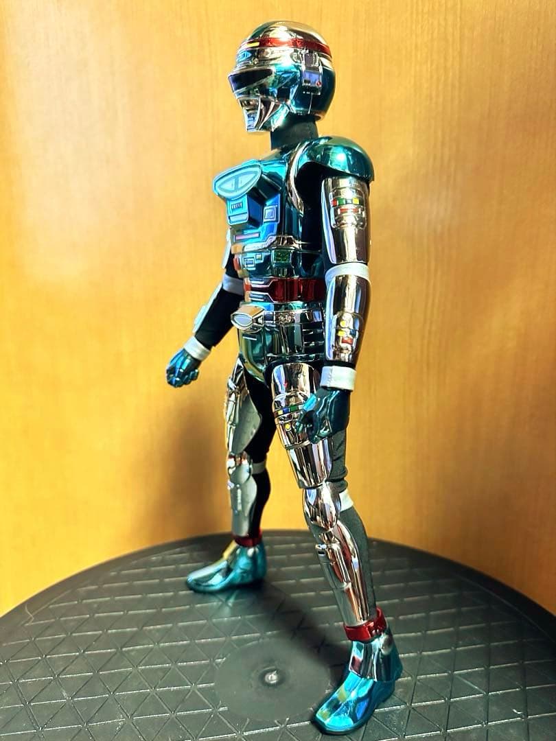 A*u様 RAH DX リアルアクションヒーローズ宇宙刑事 シャイダー 肩骨折の