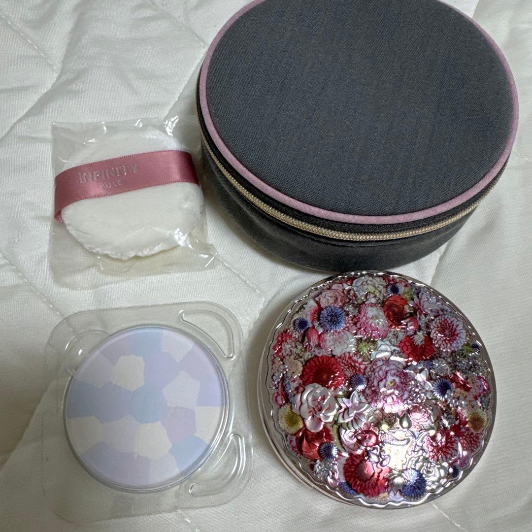 インフィニティ　ロイヤルフラワーコレクション　コンパクトパウダー