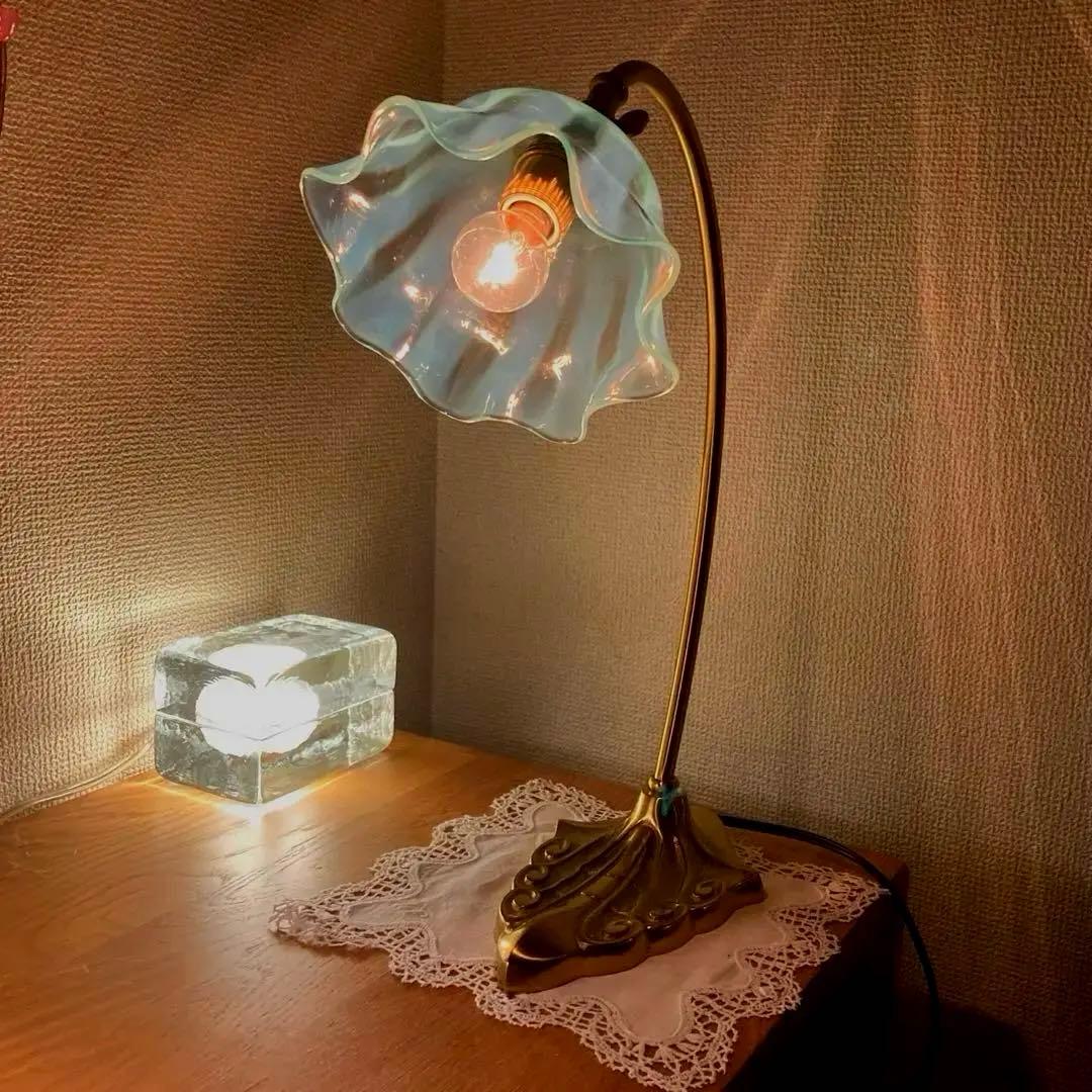 （専用）ブルーウラン　ランプスタンド　アンティークガラス　イギリス