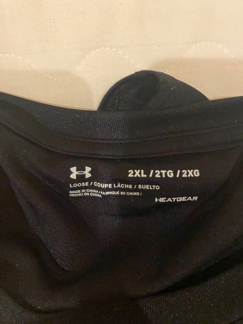 バレーボール ノースリーブ サントリー