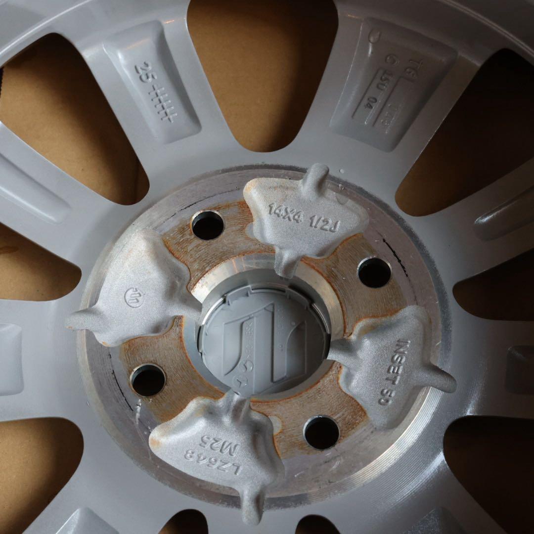 エブリイワゴン DA17W 純正 タイヤホイールセット その1