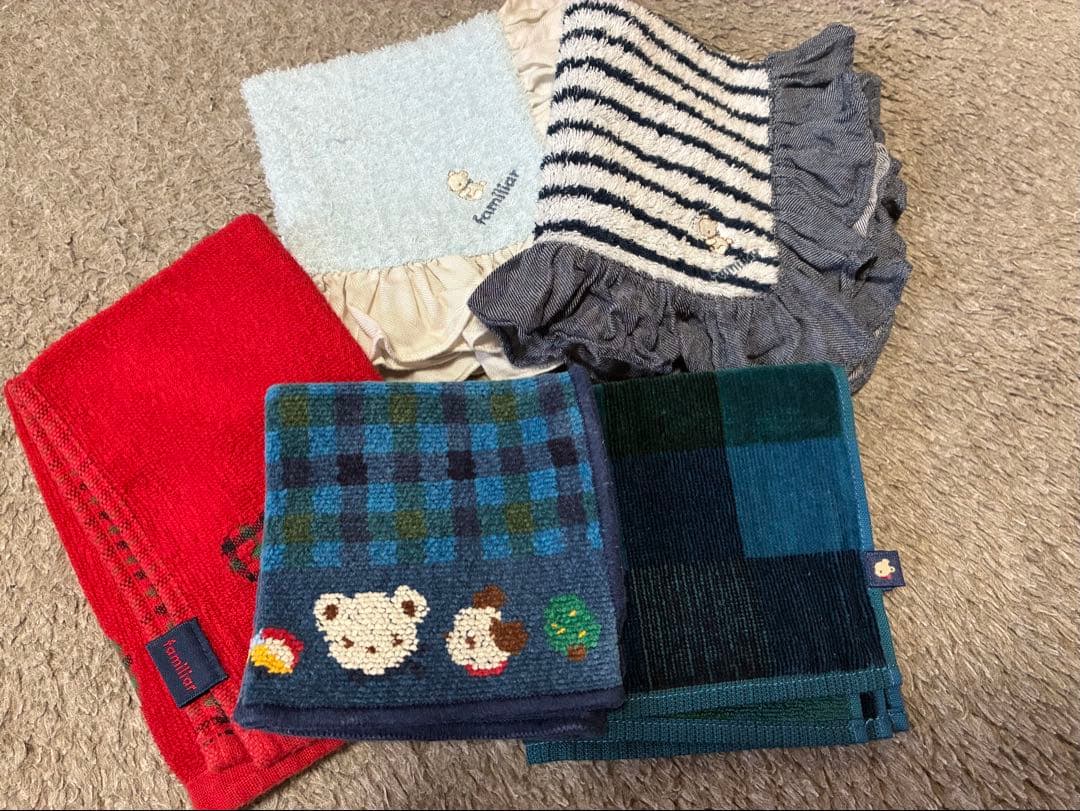 ファミリア familiarタオルハンカチ 6枚セット