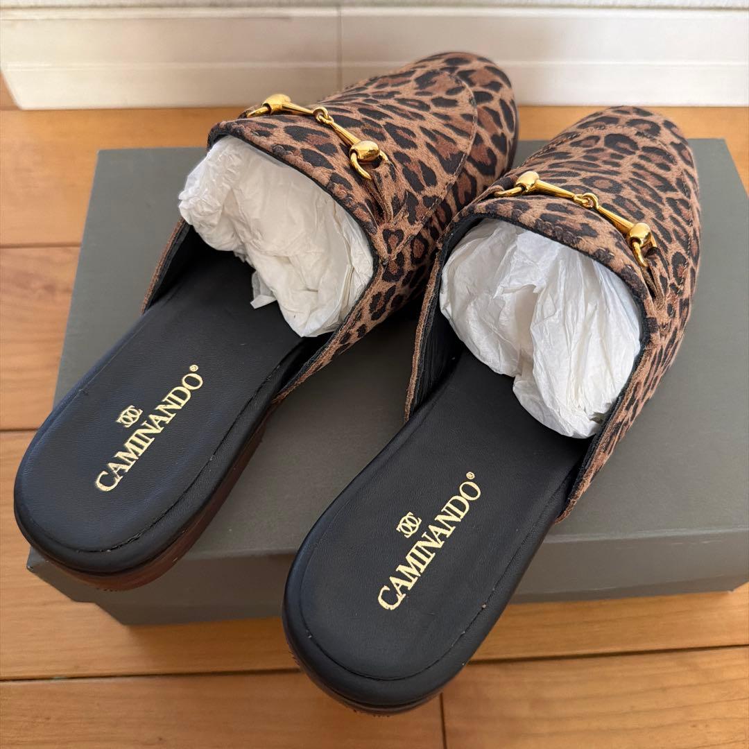 新品未使用 CAMINANDO レオパード ローファー ミュール スリッパ ８