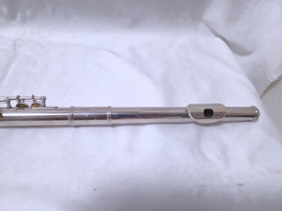 YAMAHA YFL-211 フルート 日本製 銀メッキ Eメカ付き #3036