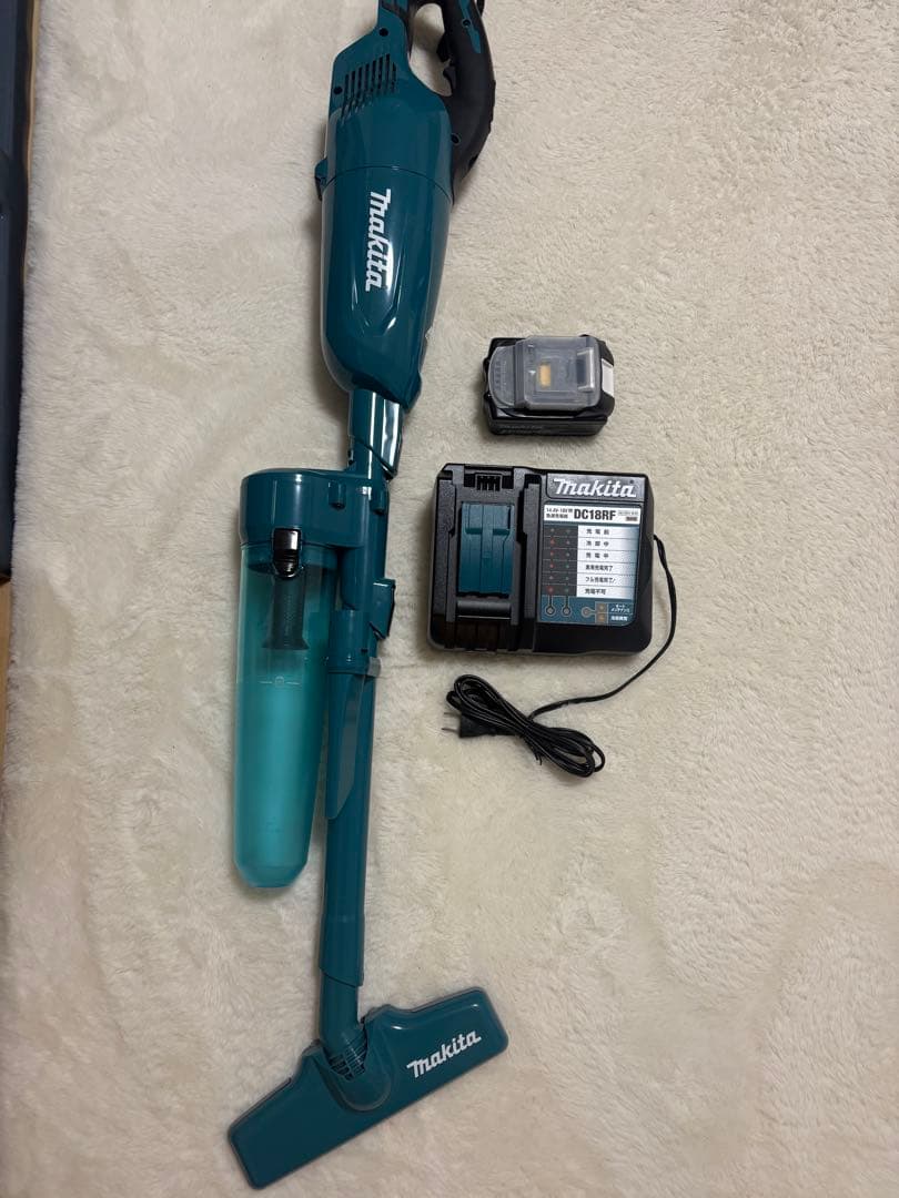 マキタ　掃除機