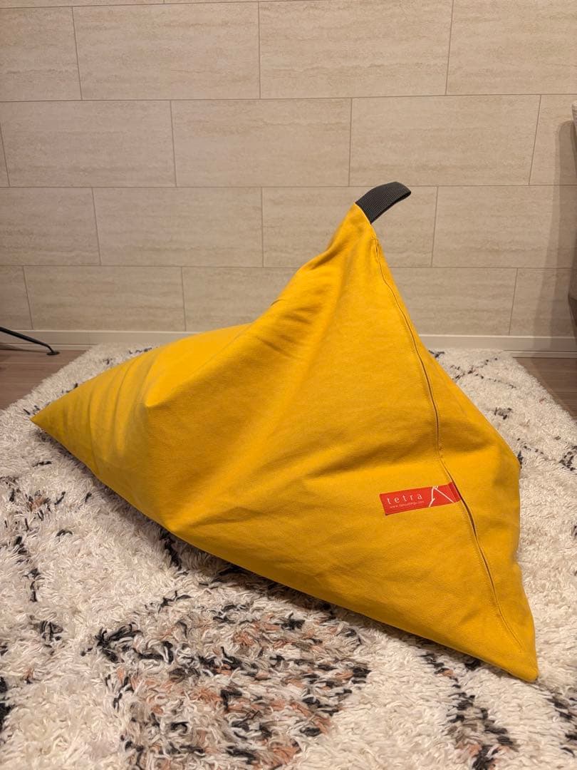 テトラ　tetraビーズクッション　レギュラーサイズ 8号帆布　やまぶき色