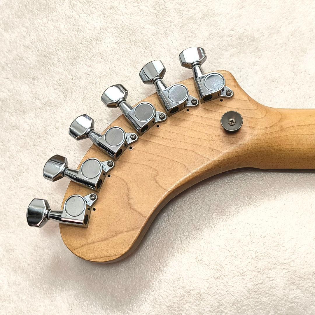 最終値下!【美品】ZO-3 レッド アンプ内蔵ミニギター ヘッドフォン端子付