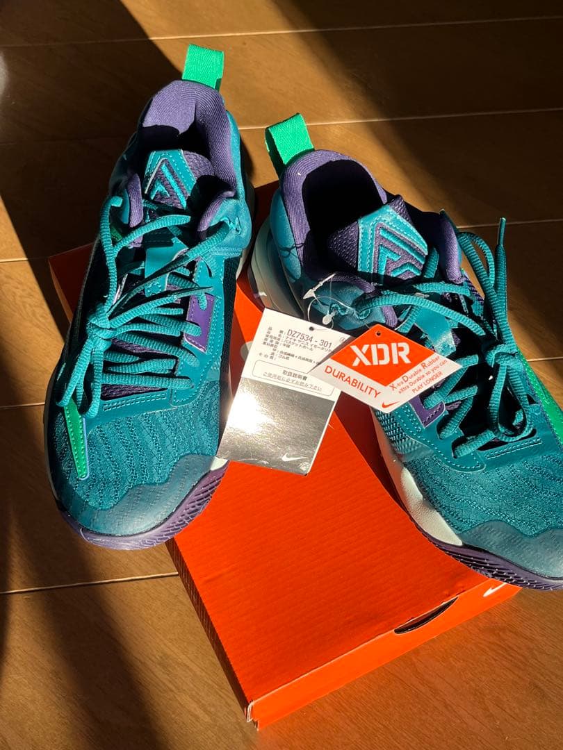 NIKEバスケットシューズ ヤニス イモ―タリティ 3 DZ7534-301