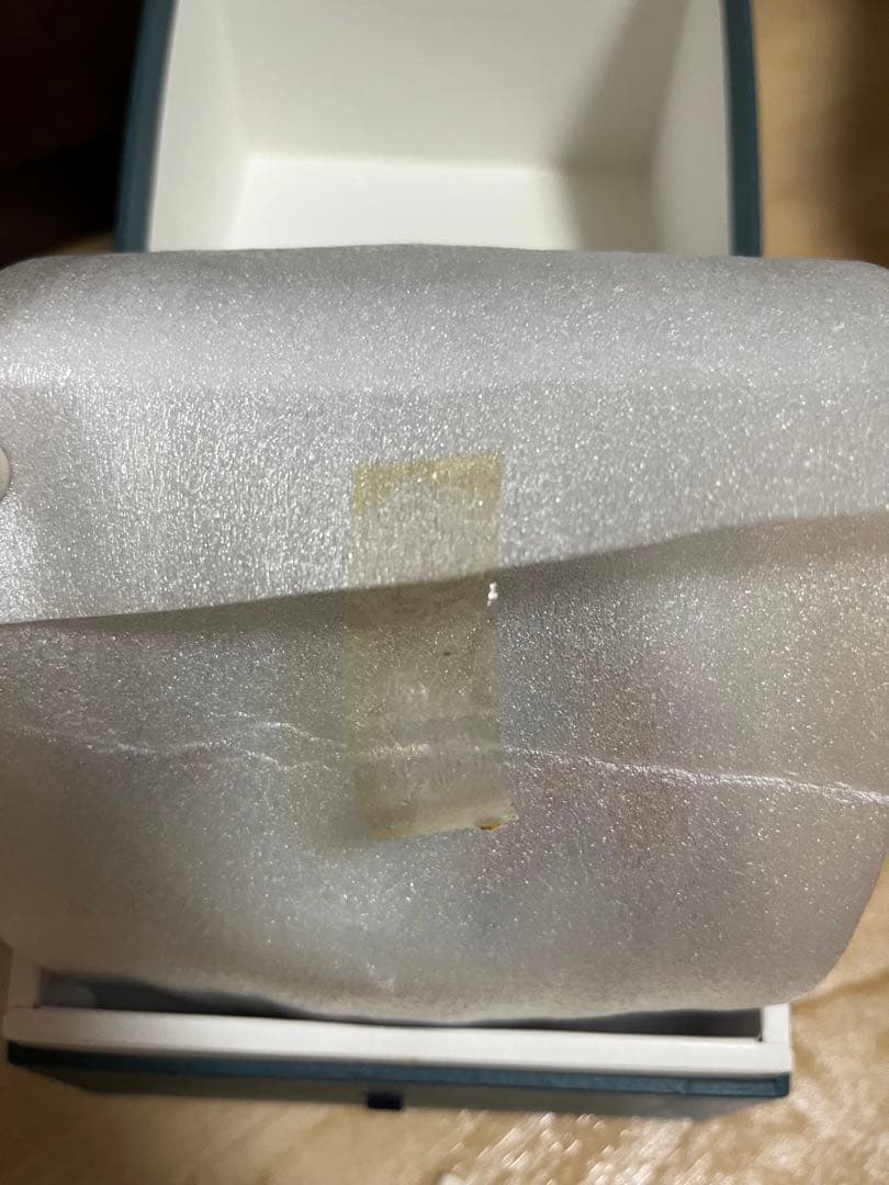 激レア 未開封 響 21年 有田焼 色絵椿柴垣文筒形瓶 サントリー ウイスキー