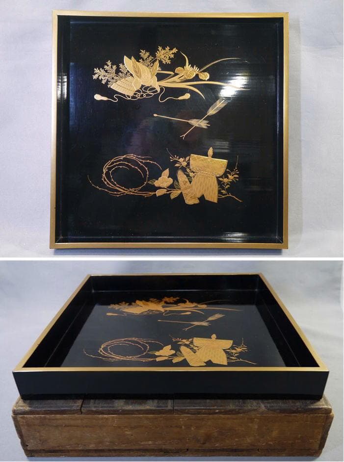 美しい立雛ノ図と兜ノ図　木製金蒔絵　四方盆の大　27.3cm　桃の節句端午の節句