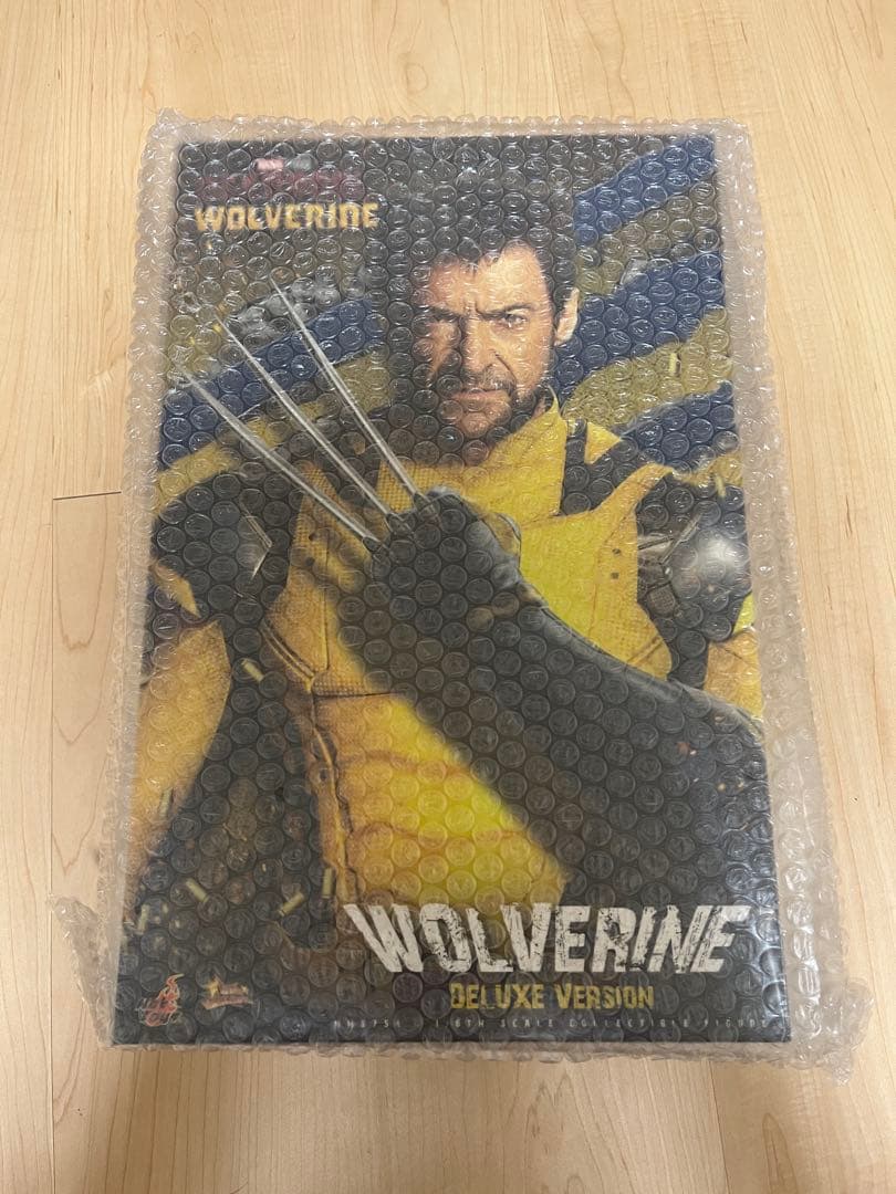 ホットトイズ HOTTOYS ウルヴァリン ボーナスアクセサリー付き　即購入可能