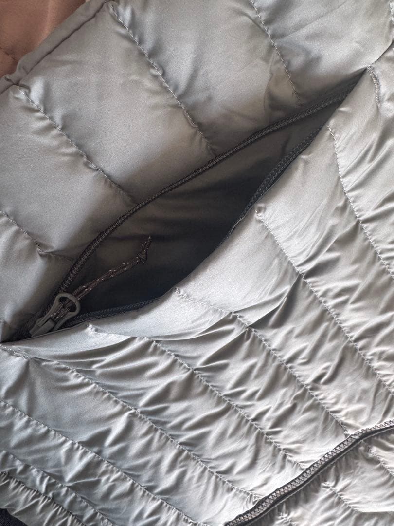 Columbia ダウンベスト