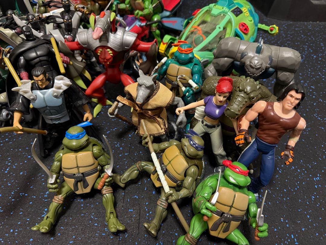 限界特価　ミュータント・タートルズ フィギュアセット　2003,2004