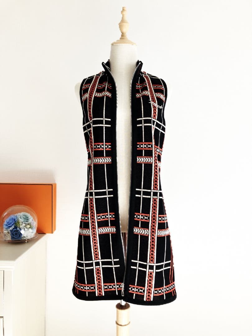 新品 HERMES タータンチェック柄 ジップアップ　ジレ　アウター　ワンピース