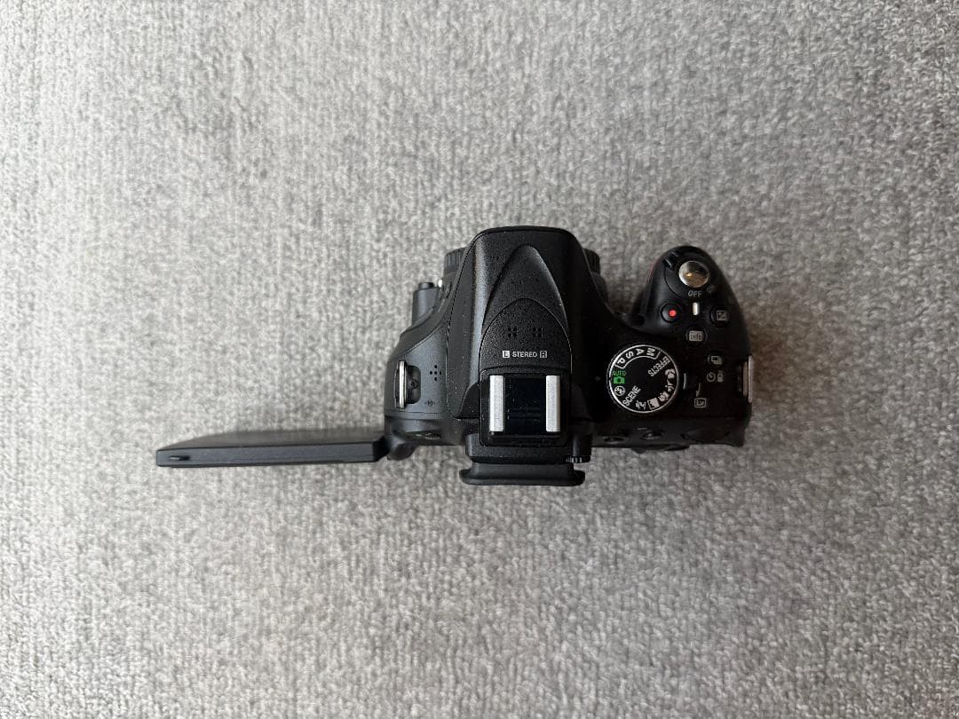 Nikon D5200 ダブルズームキットセット 一眼レフ ニコン