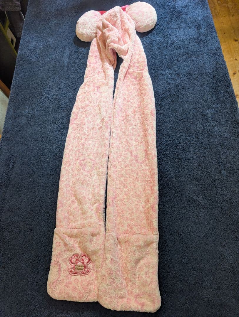 ディズニー　ミニー　マフラーキャップ　ファンキャップ　ピンクヒョウ柄